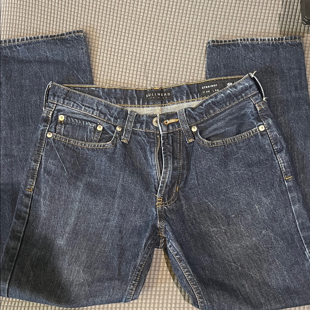 Bullhead Denim Straight Leg Jeans Womens 30x30 Strawberry on pocket